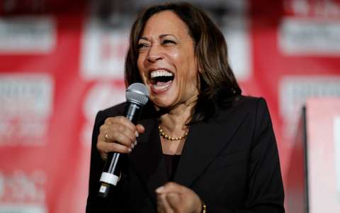 Herzhaftes Lachen ist eine Markenzeichen von Kamala Harris. - Foto: John Locher/AP/dpa