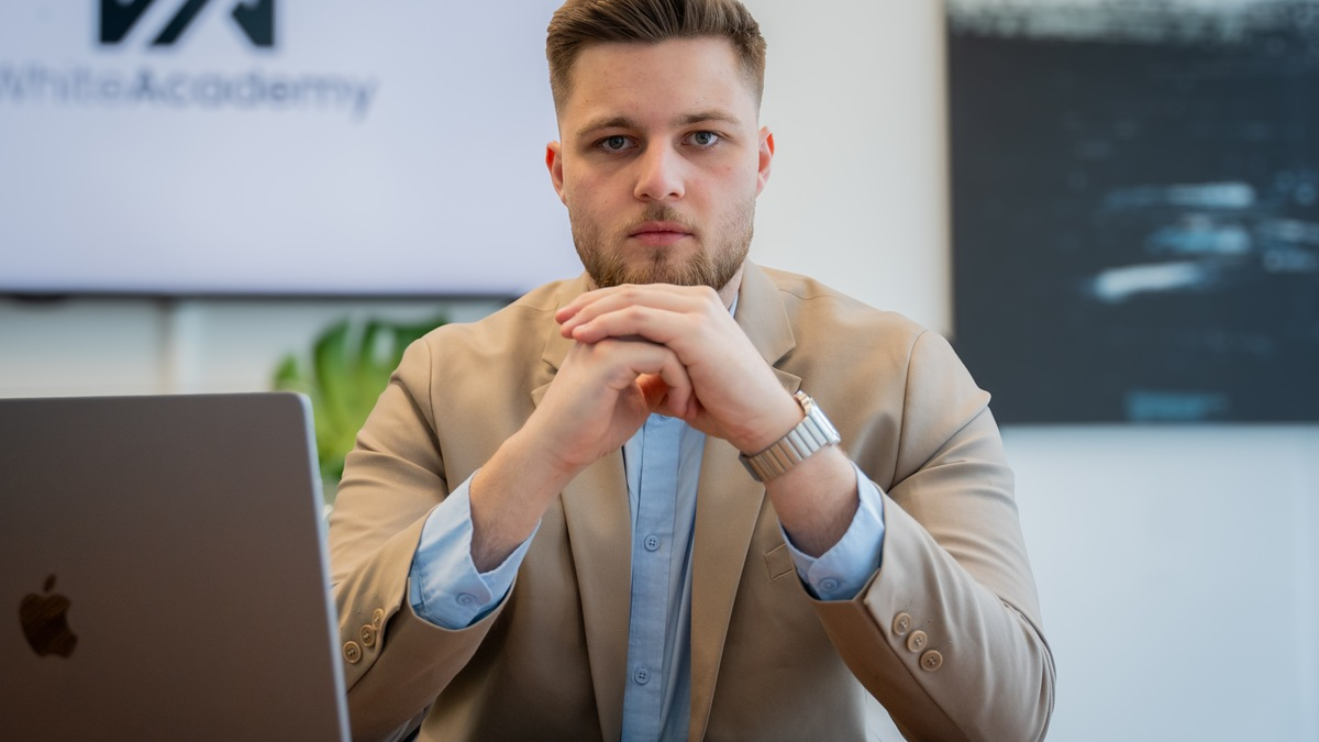 Birger Weiß klärt auf: Das machen andere Recruiting-Agenturen oft falsch - Foto: presseportal.de