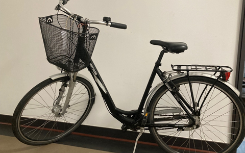 POL-D: Flingern - versuchter schwerer Raub auf Trinkhalle - Betreiber schlägt bewaffneten Täter in die Flucht - Polizei sucht Zeugen - Foto: presseportal.de