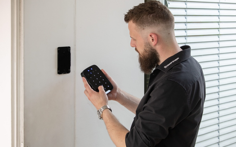 GRAEF Distribution GmbH: Wie sie als KMU mit Pressearbeit durch die Decke gehen - Foto: presseportal.de