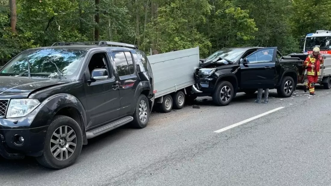 LPI-EF: Hoher Sachschaden nach Verkehrsunfall - Bild: presseportal.de