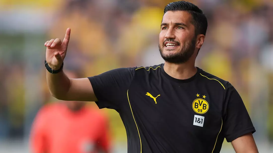 Diesmal hatte BVB-Trainer Nuri Sahin allen Grund zur Zufriedenheit.  - Bild: Jan Woitas/dpa