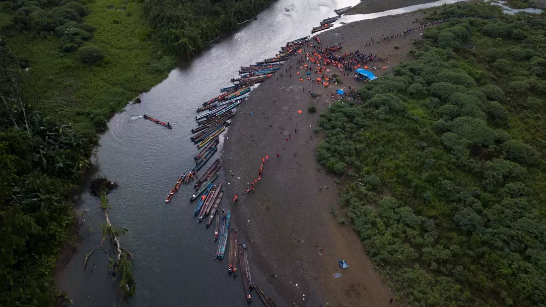 Die Berge sind unwegsam, die Sümpfe tief: Der Dschungel des Dariéns gilt als eine der gefährlichsten Migrationsrouten der Welt. (Archivbild) - Bild: Arnulfo Franco/AP