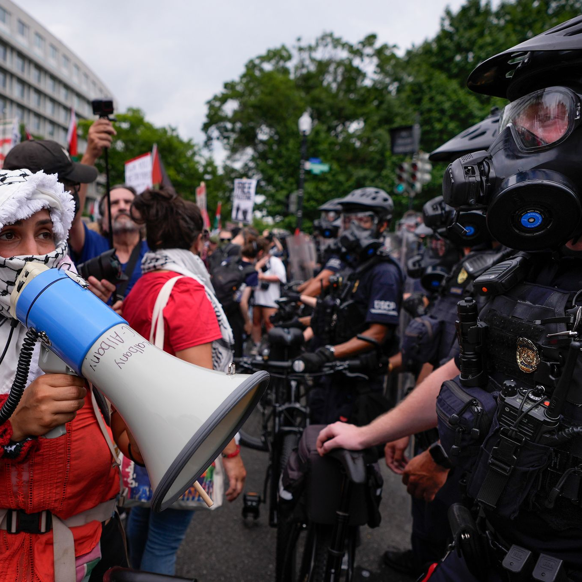 Netanjahus Rede wurde begleitet von lautem Protest rund um das Kapitol.  - Foto: Matt Slocum/AP