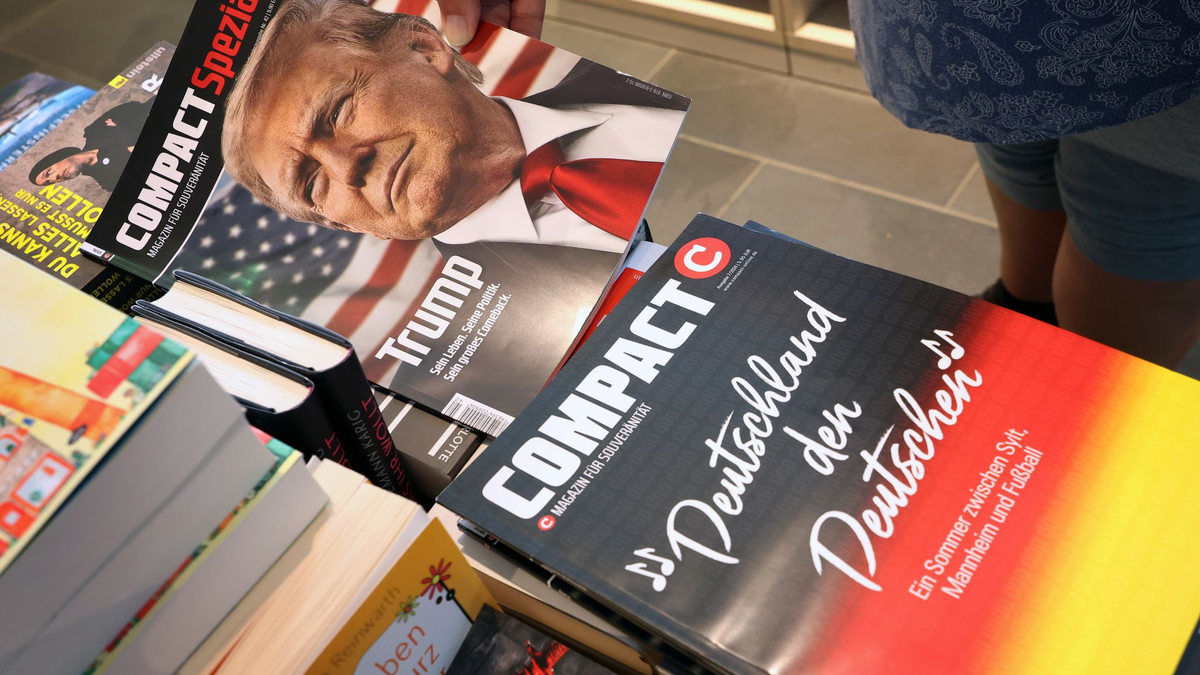 MIt Eilantrag und Klage wehrt sich das rechtsextreme Magazin «Compact» gegen sein Verbot. (Archivfoto) - Foto: Karl-Josef Hildenbrand/dpa