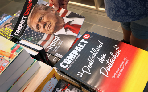 MIt Eilantrag und Klage wehrt sich das rechtsextreme Magazin «Compact» gegen sein Verbot. (Archivfoto) - Foto: Karl-Josef Hildenbrand/dpa