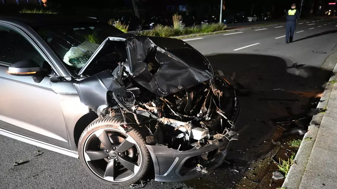 POL-WHV: Verkehrsunfall unter Alkohol- und Medikamenteneinfluss in Wilhelmshaven mit leicht verletzter Unfallverursacherin - Bild: presseportal.de