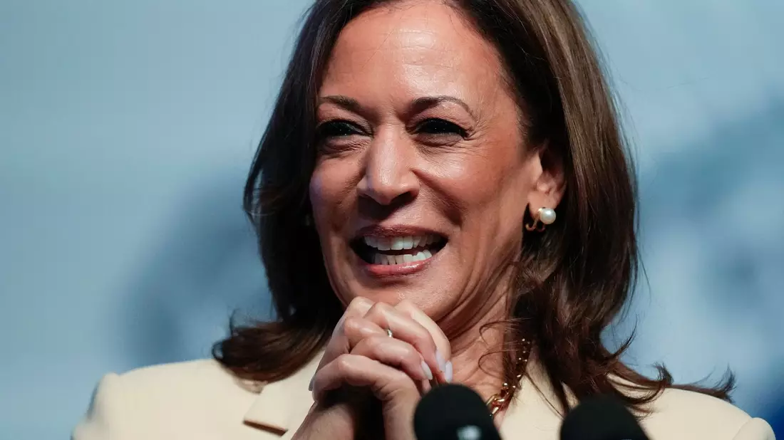 Kamala Harris wirbt mit dem Schlagwort «Freiheit» für sich. (Archivbild) - Bild: Darron Cummings/AP