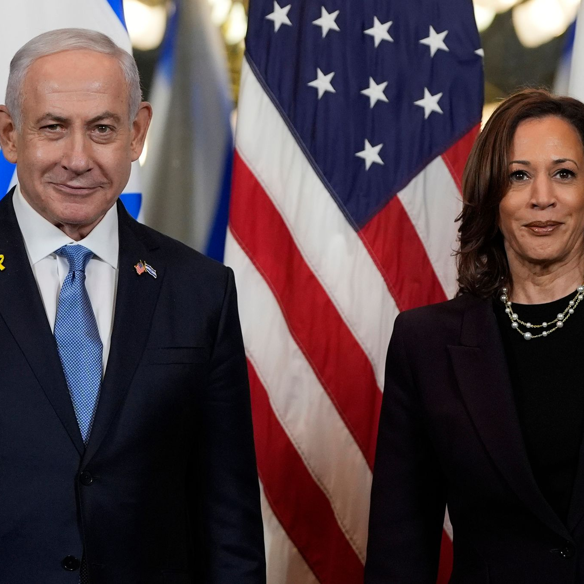 Die US-Vizepräsidentin dürfte bereits genügend Delegiertenstimmen für die Nominierung als Kandidatin der Demokraten zusammen haben. - Foto: Julia Nikhinson/AP/dpa