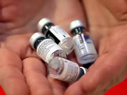 Corona-Impfstoff von Biontech/Pfizer (Archiv) - Foto: über dts Nachrichtenagentur