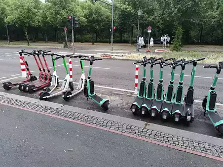 E-Scooter (Archiv) - Foto: über dts Nachrichtenagentur