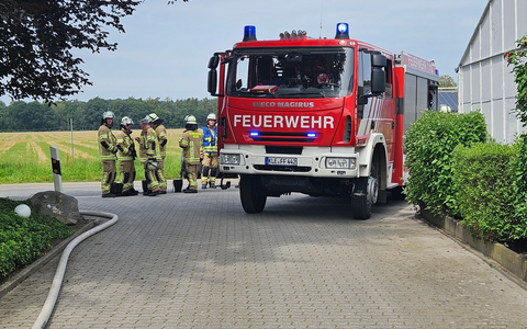FW-KLE: Gebäudebrandbrand in Gärtnereibetrieb - Foto: presseportal.de