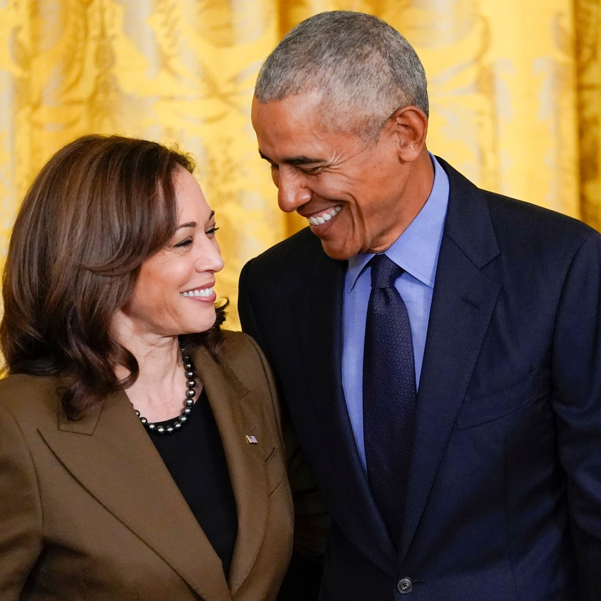 Barack Obama hat sich ein paar Tage Zeit gelassen, bis er sich nun öffentlich hinter die Kandidatur von Kamala Harris stellte. (Archivbild) - Foto: Carolyn Kaster/AP/dpa