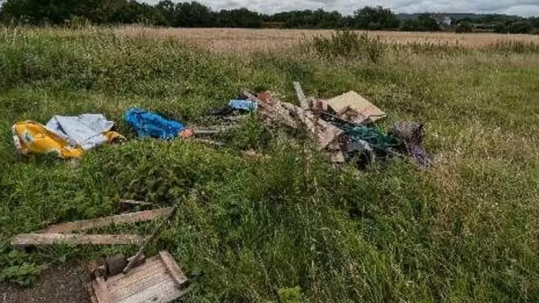 POL-NI: Umweltverschmutzung - Bild: presseportal.de