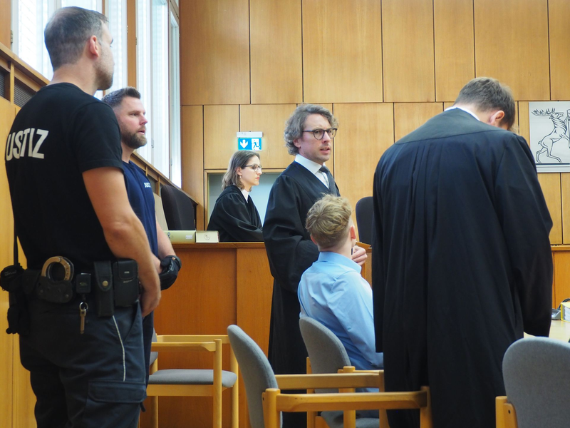 Mutmaßliche Enführung einer Studentin: Einen jungem Mann aus Baden-Württemberg wird der Prozess gemacht (Foto aktuell) - Foto: Christian Böhmer/dpa