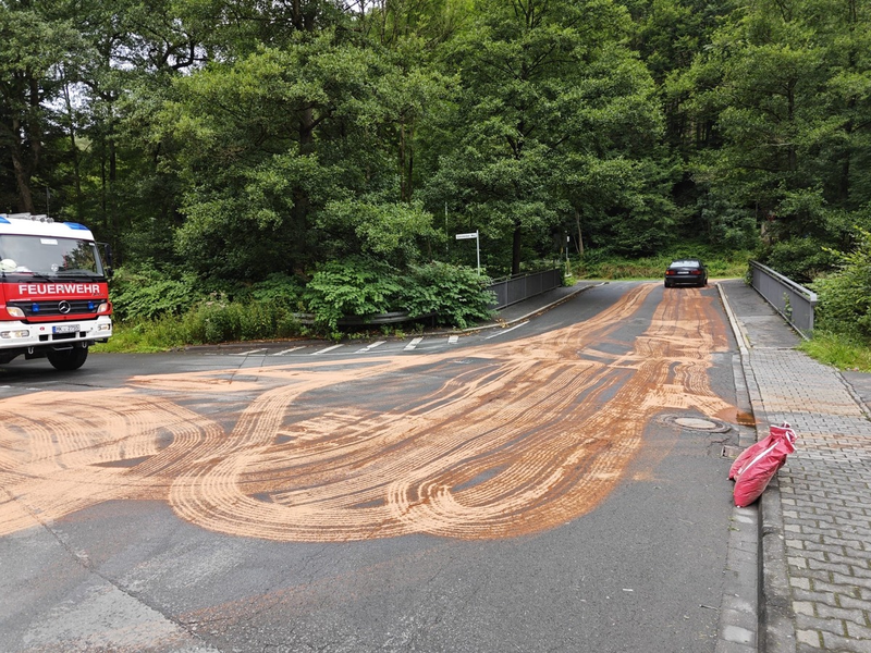 FW-PL: Zeitgleiche Einsätze rufen die Feuerwehr auf den Plan - Foto: presseportal.de