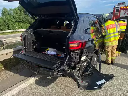 FW Frankenthal: Verkehrsunfallgeschehen mit mehreren Verletzten auf der BAB 61 - Foto: presseportal.de