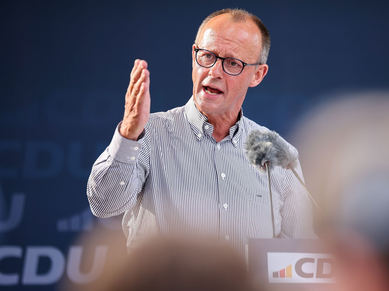Migration, Bürgergeld, Wirtschaftspolitik: CDU-Chef Merz will, dass Kanzler Scholz solche Themen zur Chefsache erklärt. (Archivbild) - Foto: Jan Woitas/dpa