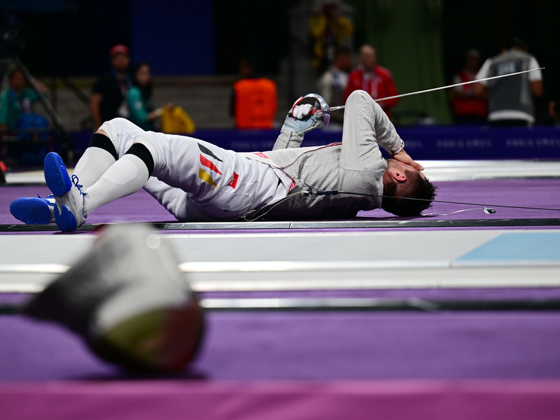 Im Achtelfinale setzte sich Matyas Szabo (r.) knapp gegen Lokalmatador Sebastien Patrice durch. - Foto: Sina Schuldt/dpa