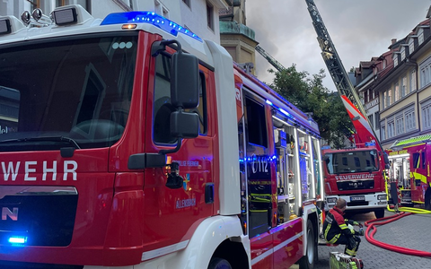 FW Allensbach: Überlandhilfe bei Großbrand in Konstanz - Foto: presseportal.de