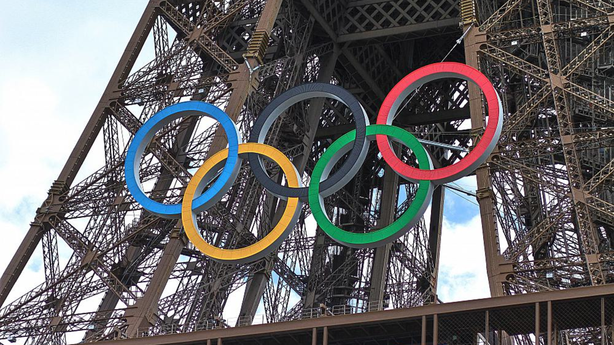 Eiffelturm mit Olympischen Ringen (Archiv) - Foto: über dts Nachrichtenagentur