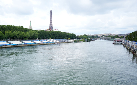 Wegen zu schlechter Wasserqualität wurde das Triathlon-Training bei Olympia abgesagt. - Foto: Michael Kappeler/dpa