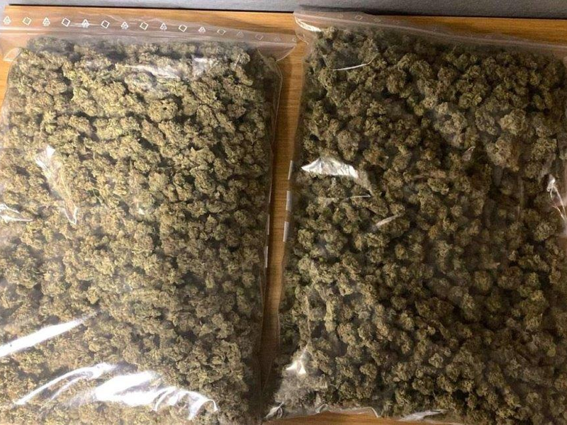 BPOL NRW: Rucksack in S1 vergessen - Bundespolizei stellt großen Behälter mit Marihuana sicher - Foto: presseportal.de