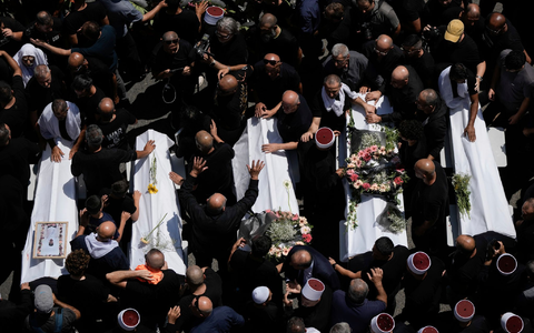 Jetzt hat die israelische Armee nach eigenen Angaben den Hisbollah-Kommandeur getötet, der den Befehl zum Abschuss der Rakete gegeben haben soll. - Foto: Leo Correa/AP/dpa