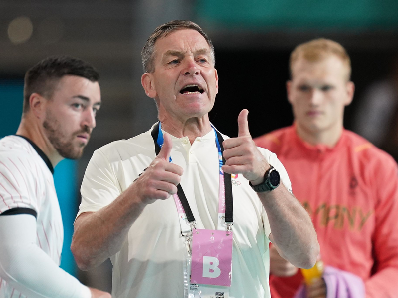 Spielmacher Juri Knorr spielt gegen Japan völlig befreit auf. - Foto: Marcus Brandt/dpa