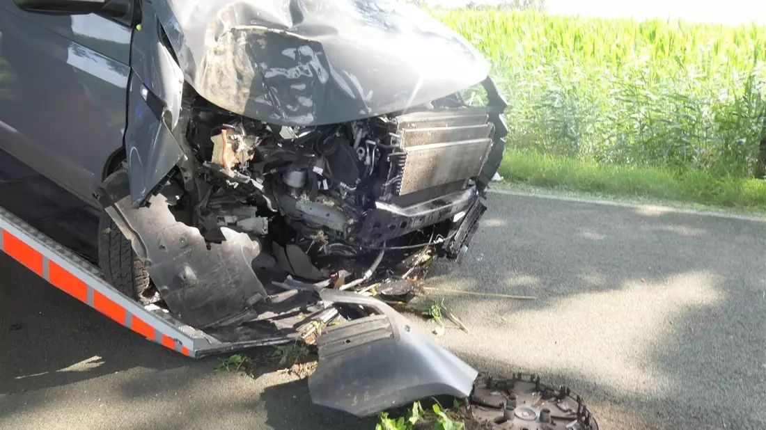 POL-COE: Coesfeld, K46/ Betrunken gegen Baum gefahren - Bild: presseportal.de