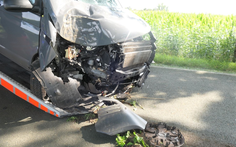 POL-COE: Coesfeld, K46/ Betrunken gegen Baum gefahren - Foto: presseportal.de