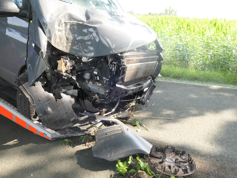 POL-COE: Coesfeld, K46/ Betrunken gegen Baum gefahren - Foto: presseportal.de