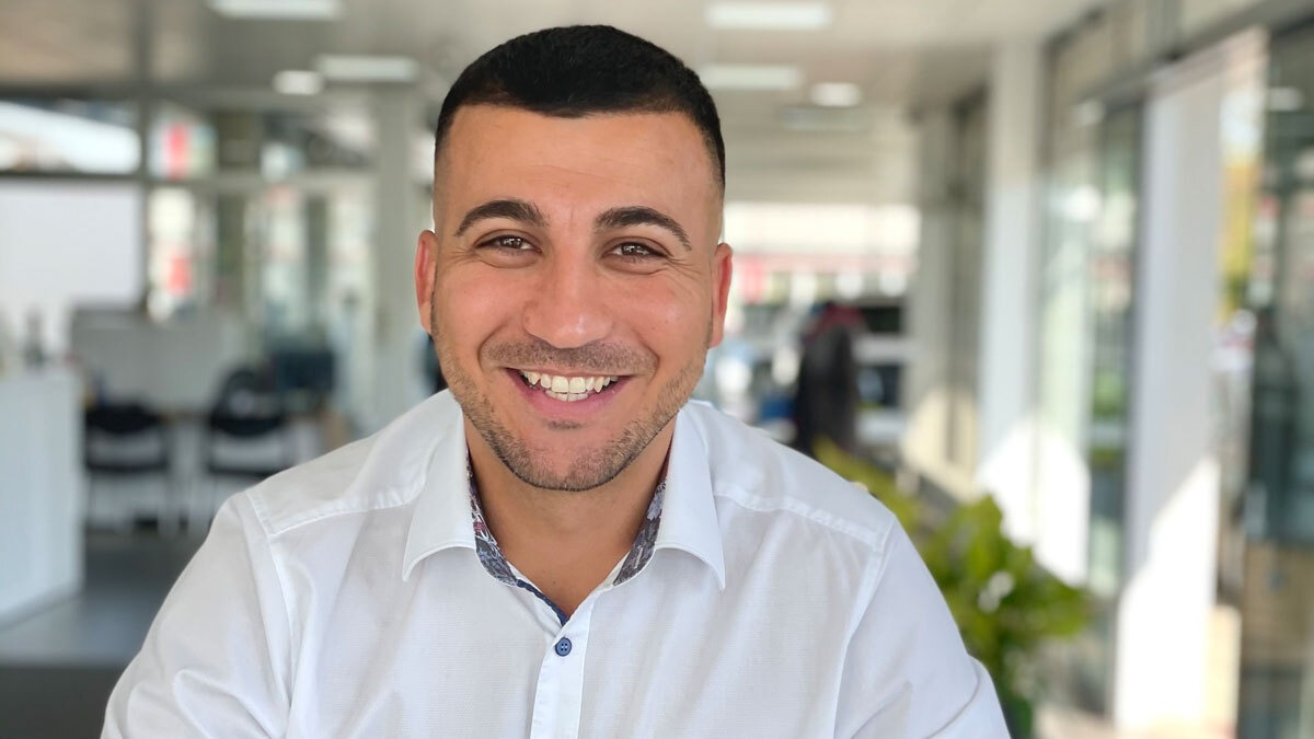 Immer mehr Autohäuser schließen - Hüseyin Zan verrät, was die Ursachen sind und wie man sich davor schützt - Foto: presseportal.de