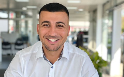 Immer mehr Autohäuser schließen - Hüseyin Zan verrät, was die Ursachen sind und wie man sich davor schützt - Foto: presseportal.de