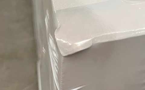 Kunststoffproduzent Pöppelmann und Verpackungsspezialist Smurfit Westrock: Weiche Ecke revolutioniert Logistik und gewinnt Verpackungspreis 2024 - Foto: presseportal.de