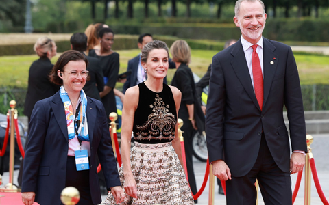 Am Beginn der Sommerferien stand für das spanische Königspaar ein Besuch bei den Olympischen Spielen in Paris an. - Foto: Arturo Holmes/Pool Getty Images Europe/AP/dpa