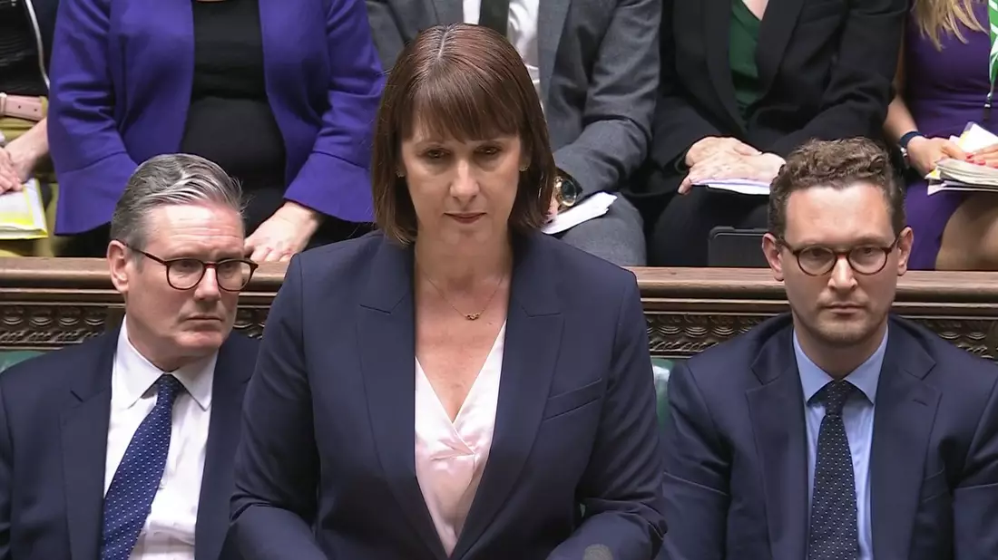 Die neue Finanzministerin Rachel Reeves erhebt schwere Vorwürfe. - Bild: ---/House Of Commons/Uk Parliament/PA Wire/dpa