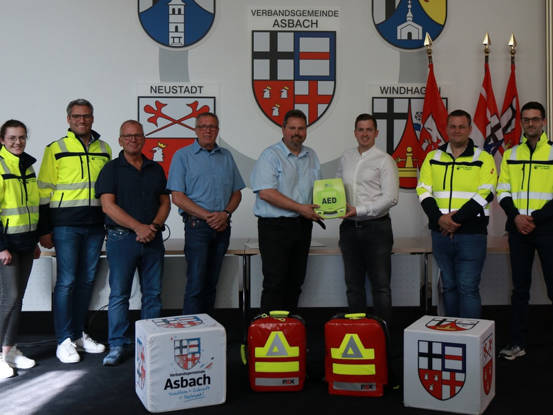 FW VG Asbach: Neues Ersthelfer-System in der Verbandsgemeinde Asbach / Wenn wenige Minuten in ländlichen Regionen Leben retten können - Foto: presseportal.de