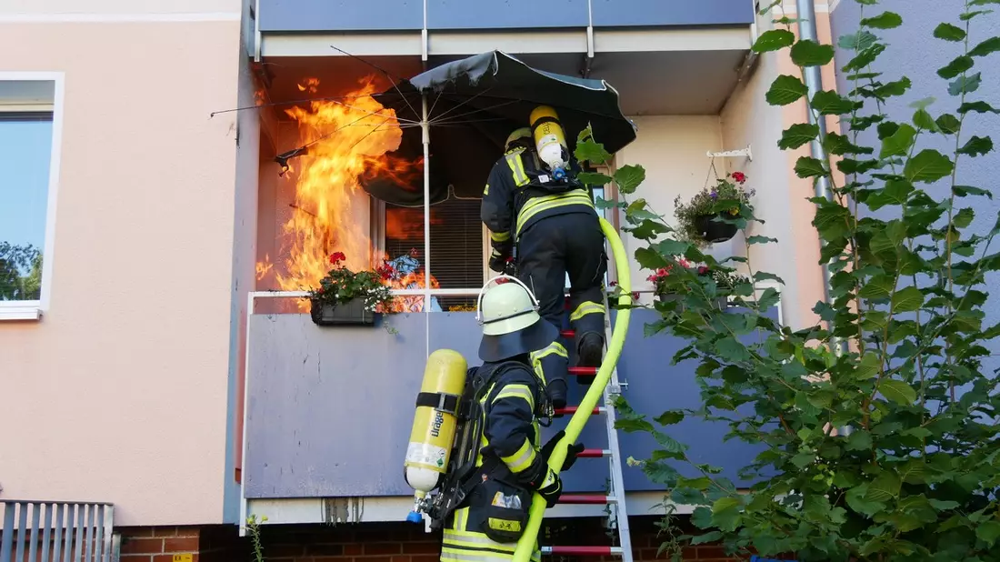 FW Celle: Balkonbrand - Bild: presseportal.de