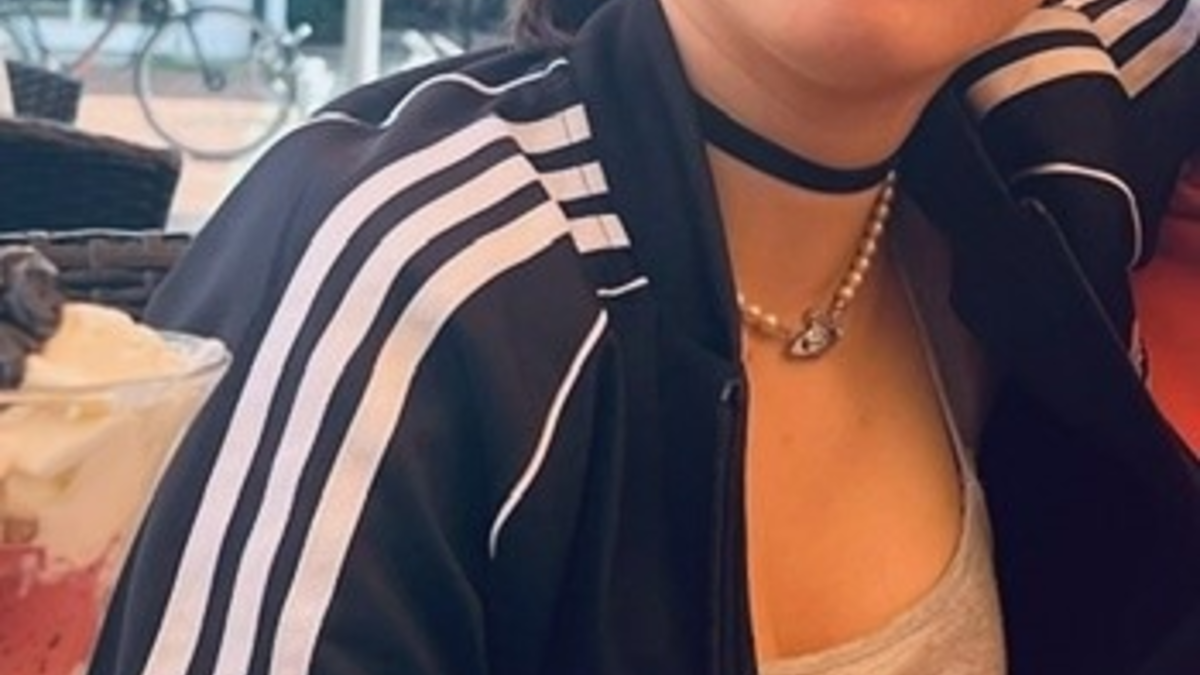 POL-H: Öffentlichkeitsfahndung: Wer hat die Jugendlichen Charleen W. und Liah K. aus Wunstorf gesehen? - Foto: presseportal.de