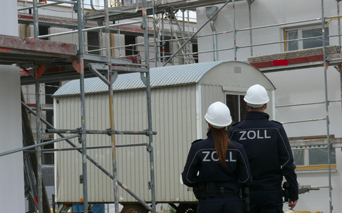 HZA-BS: Zoll entdeckt illegale bosnisch-herzegowinische Arbeiter auf Baustelle in Bad Lauterberg - Foto: presseportal.de