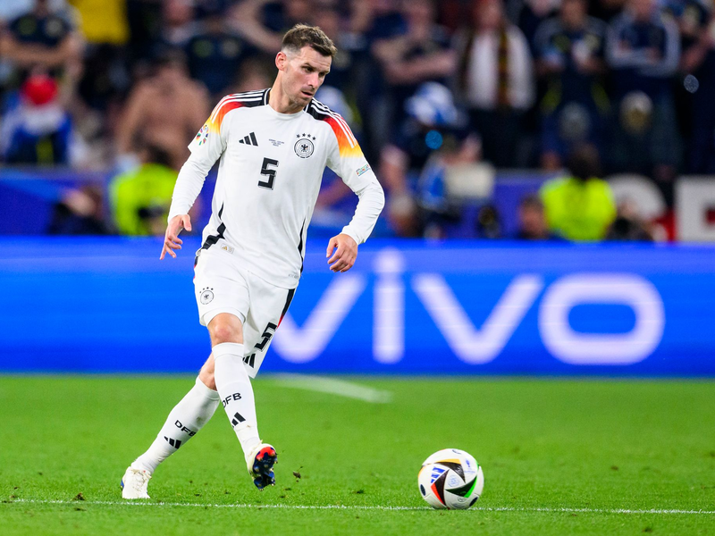 Läuft künftig für den BVB auf: Nationalspieler Pascal Groß. - Foto: Tom Weller/dpa