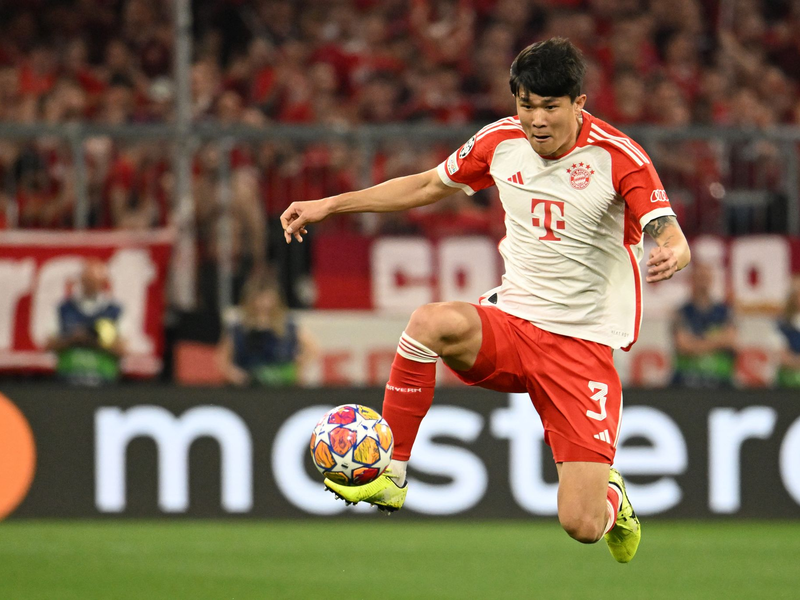 Südkorea-Star Minjae Kim ist das Zugpferd  beim Münchner Werbe-Trip. - Foto: Lukas Barth-Tuttas/dpa