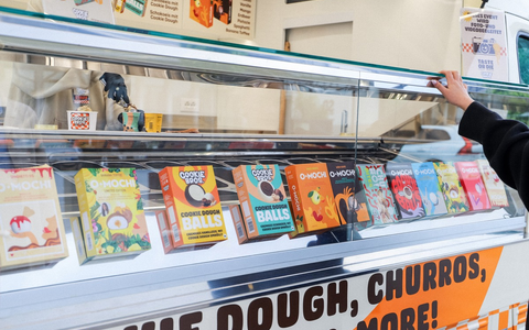 Klassische Eiscreme ist viel zu langweilig?! Cookie Bros. und O-MOCHI machen die besseren Sommer-Snacks - Foto: presseportal.de