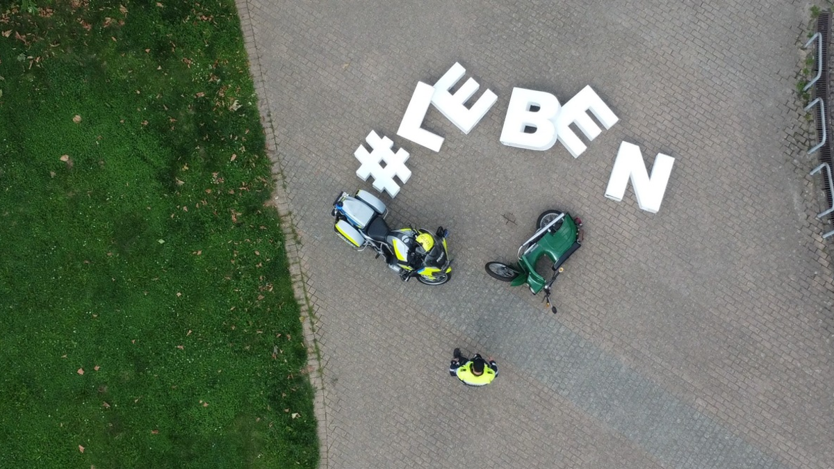 POL-VIE: Sonderkontrollen für Kräder - #LEBEN - Foto: presseportal.de