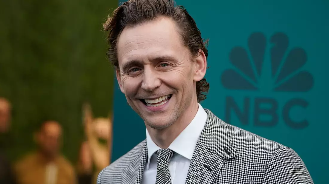 Tom Hiddleston wird in London für Shakespeares Viel Lärm um nichts auf der Bühne stehen - Bild: Jordan Strauss/Invision/AP