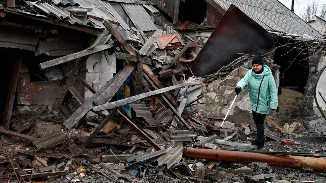 Schwere Kämpfe um Kurachowe (Archiv - Bild: Andriy Andriyenko/AP/dpa