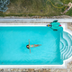 Nicht überall sind Pools noch selbstverständlich - Foto: Patrick Pleul/dpa