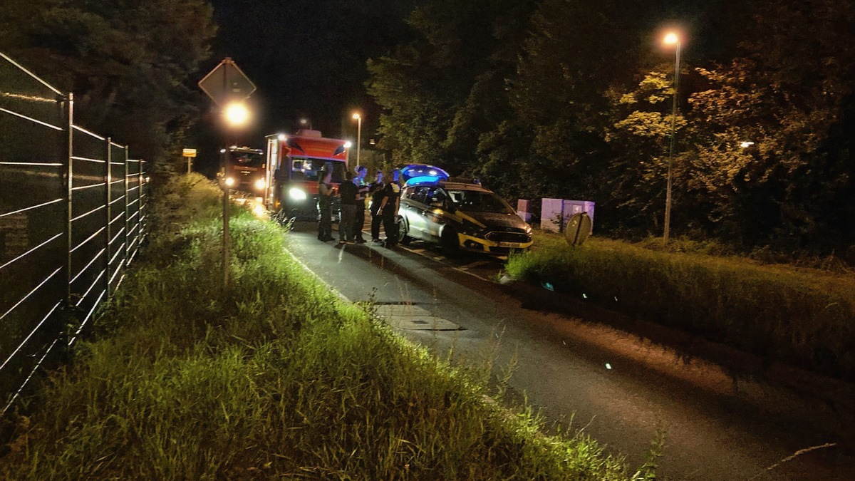 FW Bergheim: Dreijähriges Kind bei Verkehrsunfall lebensgefährlich verletzt - Foto: presseportal.de