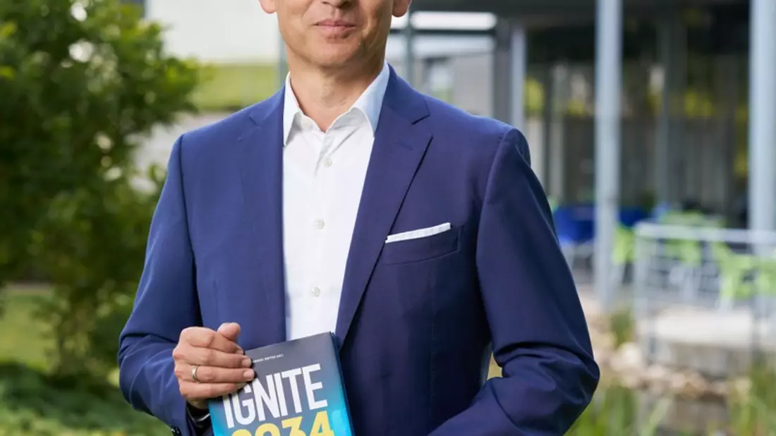 NTT DATA Business Solutions veröffentlicht visionäres Buch IGNITE.2034 - Bild: presseportal.de